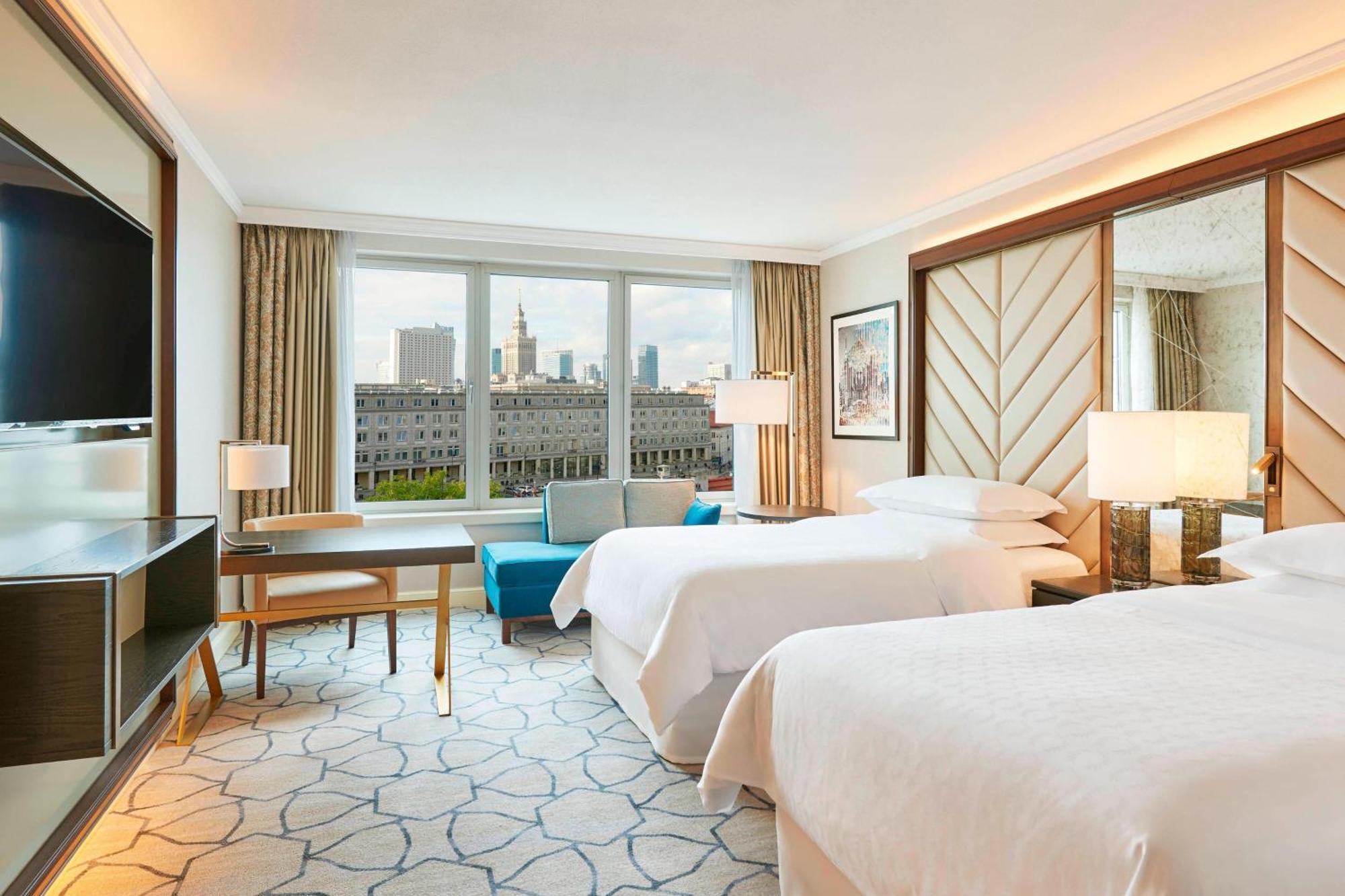 Sheraton Grand Варшава Екстериор снимка Deluxe Room