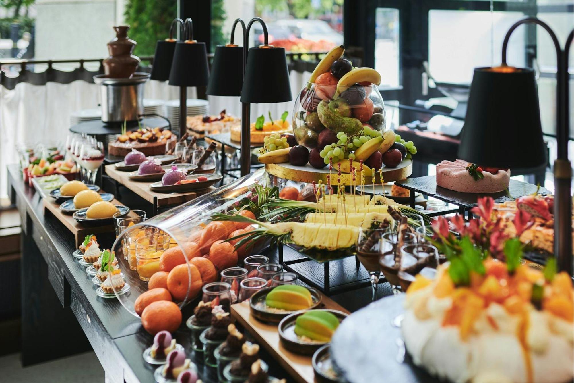 Sheraton Grand Варшава Екстериор снимка